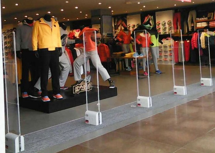 Tam-quan-trong-cua-he-thong-cong-tu-an-ninh-duoc-su-dung-de-chong-trom-cap